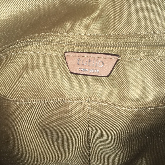 Blush colored tote bag. - Picture 4 of 7